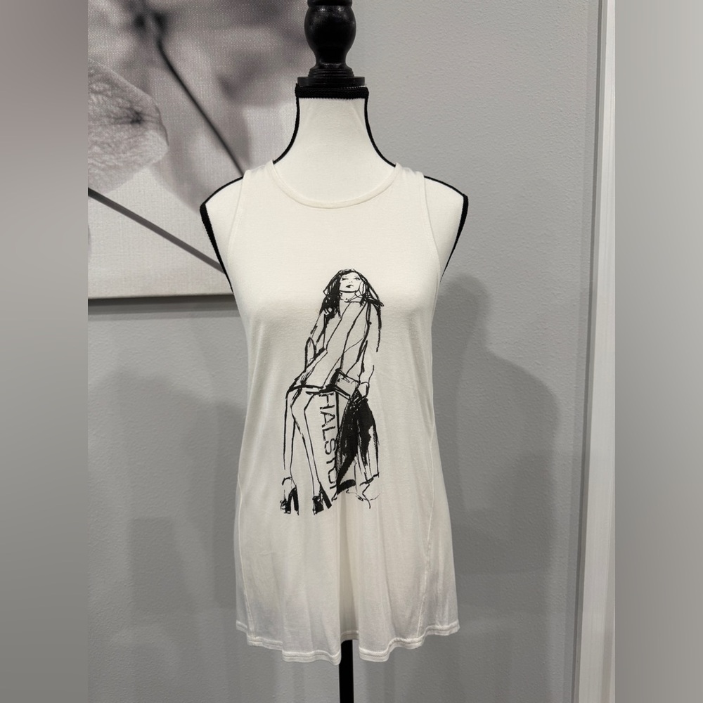 Like New Halston Heritage White Graphic Women's Tank Top